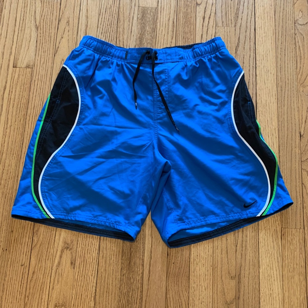 Men’s Nike swim trunks / board shorts XLarge